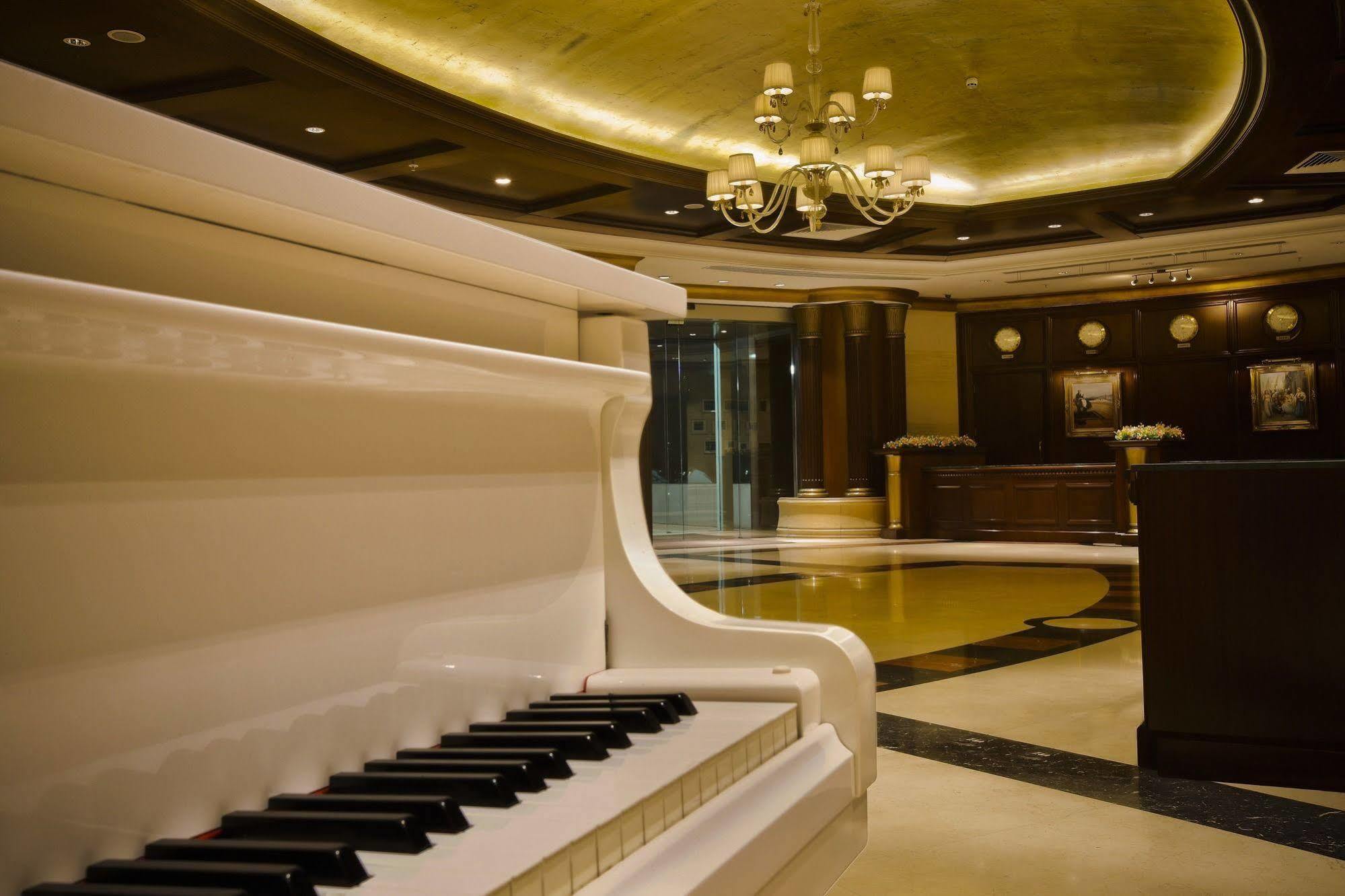 Al Habtoor Grand Beirut Hotel Luaran gambar